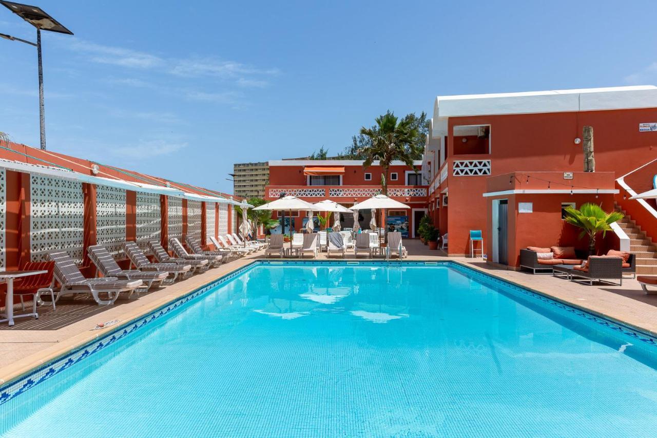 Hotel La Madrague ダカール エクステリア 写真